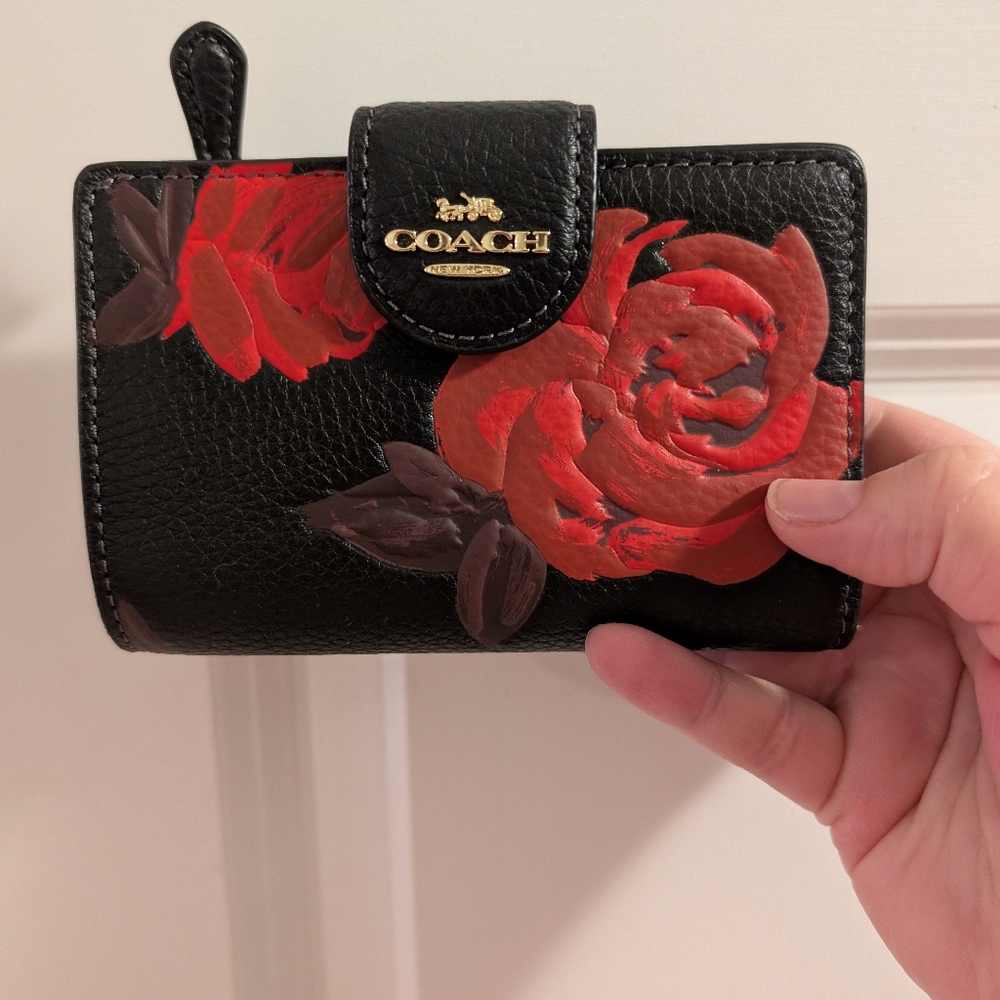 Coach Medium Corner Zip Wallet With Floral Print